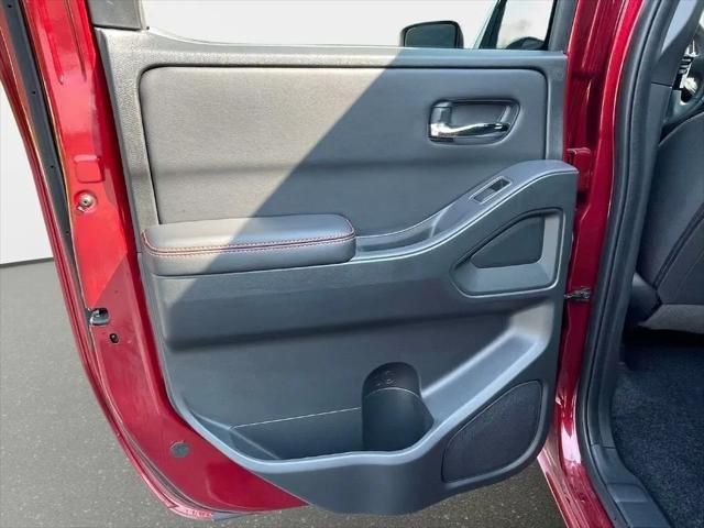 2025 Nissan Frontier Crew Cab PRO-X 4x2