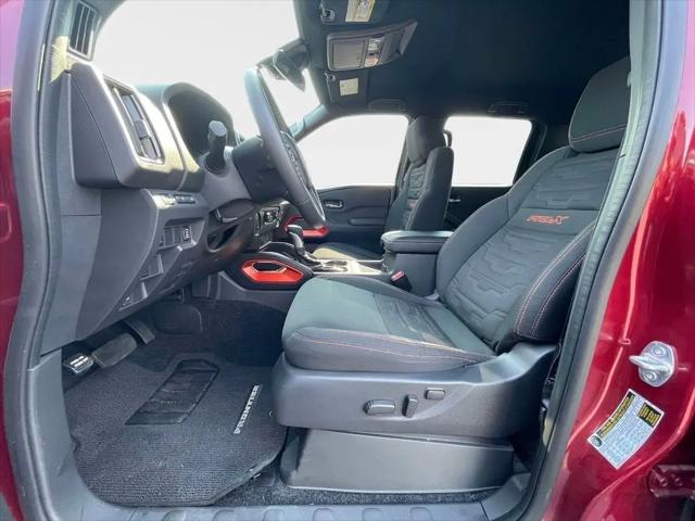 2025 Nissan Frontier Crew Cab PRO-X 4x2