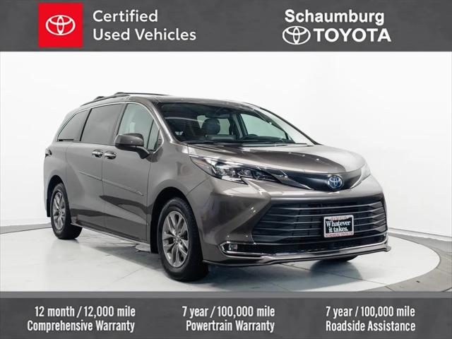 2024 Toyota Sienna XLE for sale in Schaumburg, IL