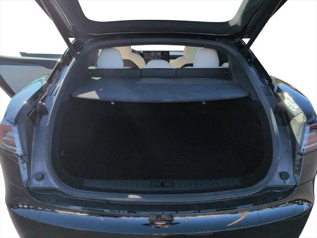 2023 Tesla Model S Plaid Tri Motor All-Wheel Drive