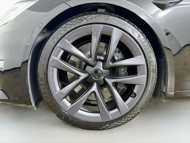 2022 Tesla Model S Plaid Tri Motor All-Wheel Drive