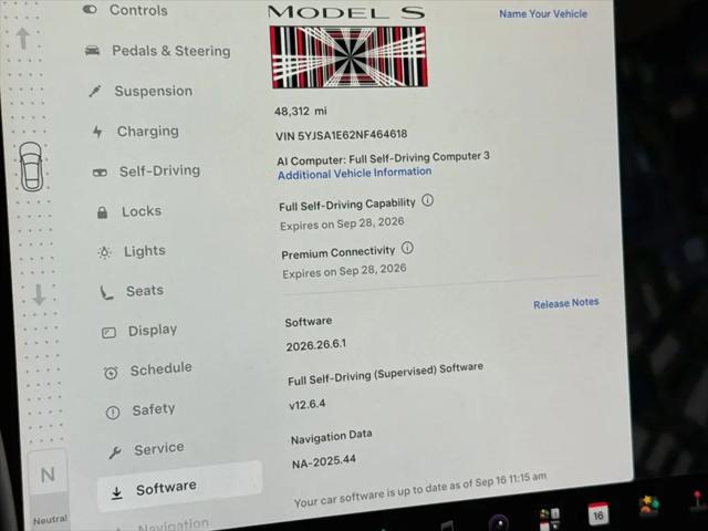 2022 Tesla Model S Plaid Tri Motor All-Wheel Drive