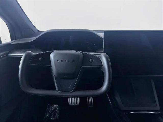2023 Tesla Model X Plaid Tri Motor All-Wheel Drive