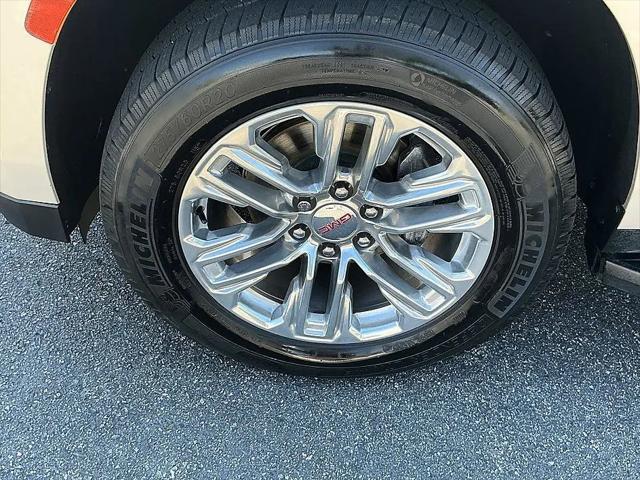2021 GMC Yukon XL 4WD SLT