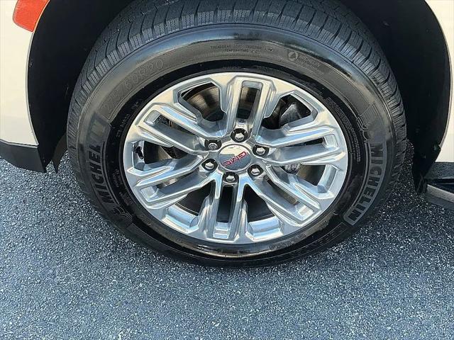 2021 GMC Yukon XL 4WD SLT