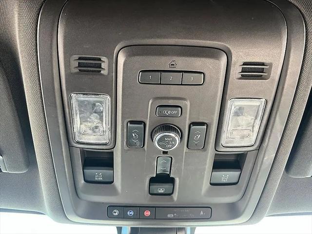 2021 GMC Yukon XL 4WD SLT