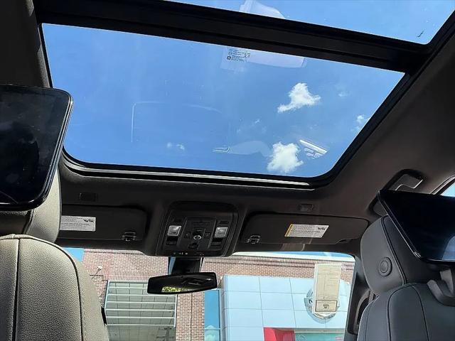 2021 GMC Yukon XL 4WD SLT
