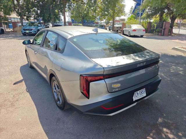 2025 Kia K4 LXS