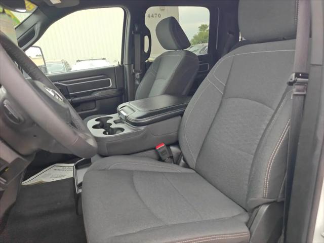 2026 Ram 2500 Big Horn Crew Cab 4x4 64 Box