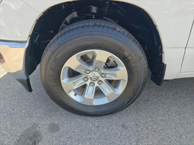 2024 Ram 1500 Laramie Crew Cab 4x2 57 Box