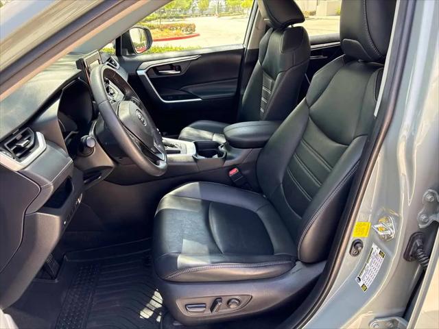 2021 Toyota RAV4 XLE Premium