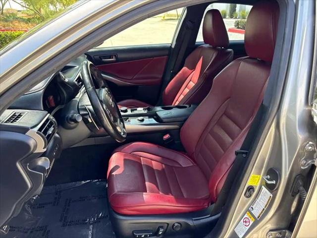 2017 Lexus IS 200t IS Turbo