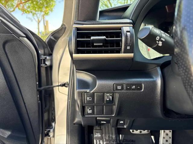 2017 Lexus IS 200t IS Turbo