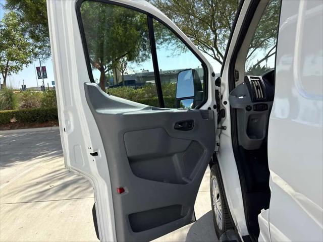 2019 Ford Transit T-250