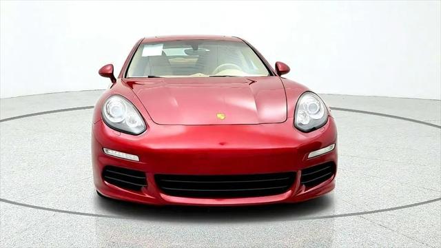 2016 Porsche Panamera 4