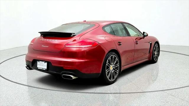 2016 Porsche Panamera 4