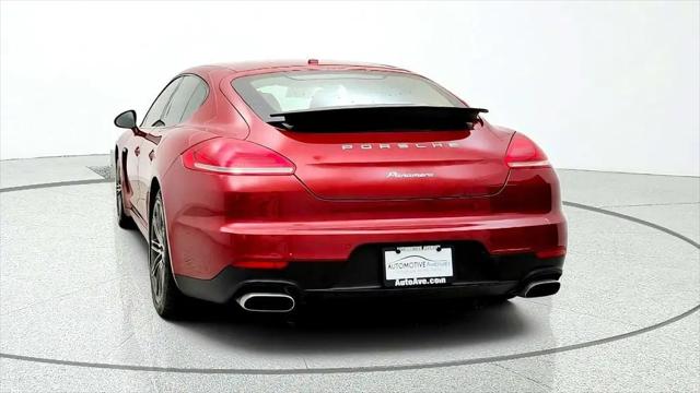 2016 Porsche Panamera 4