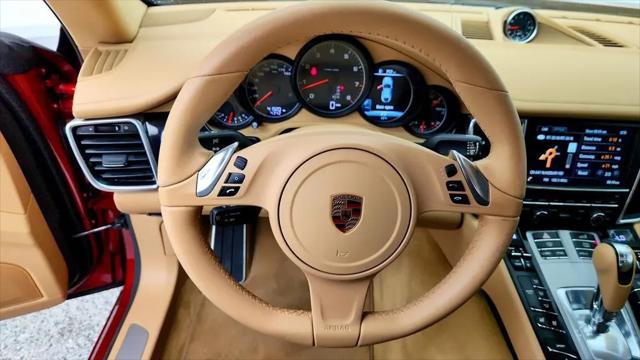 2016 Porsche Panamera 4