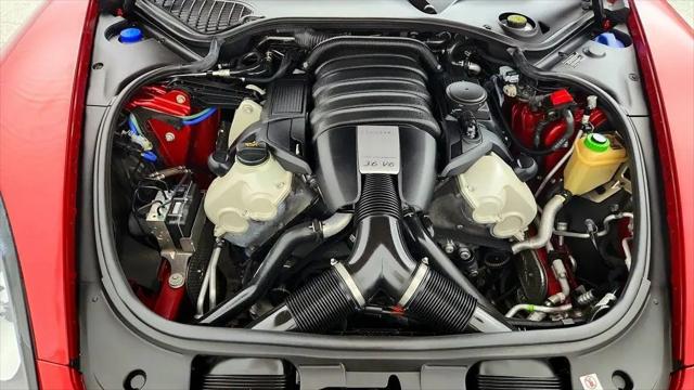 2016 Porsche Panamera 4