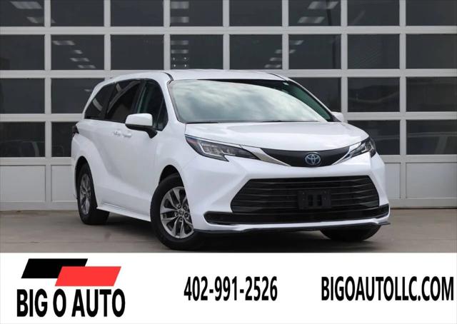 2022 Toyota Sienna LE for sale in Omaha, NE
