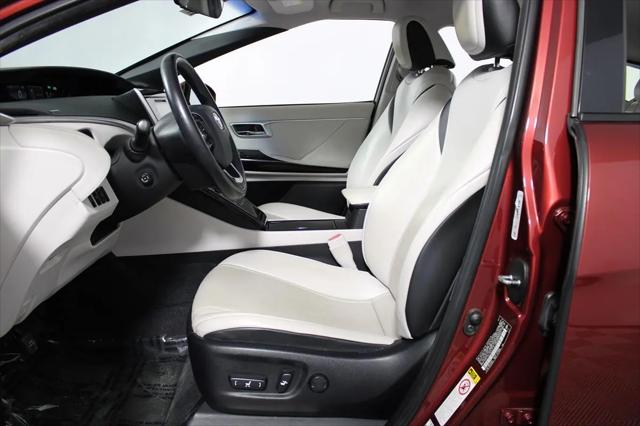 2017 Toyota Mirai Base