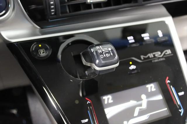 2017 Toyota Mirai Base