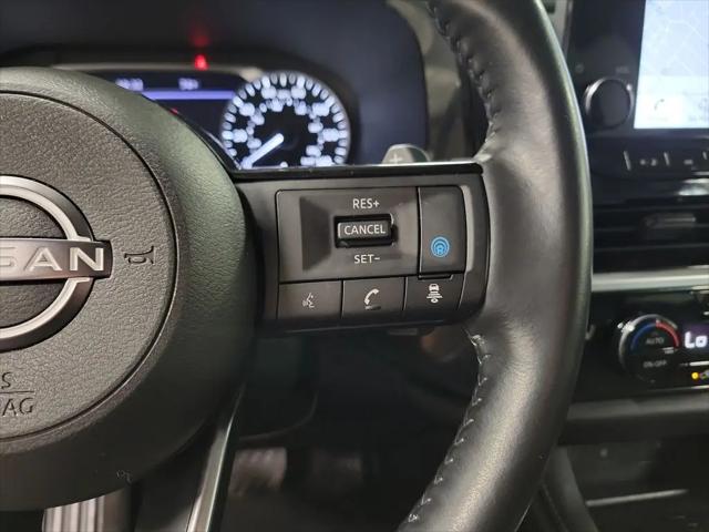 2023 Nissan Pathfinder SL FWD