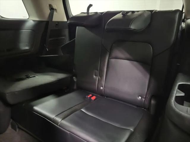 2023 Nissan Pathfinder SL FWD