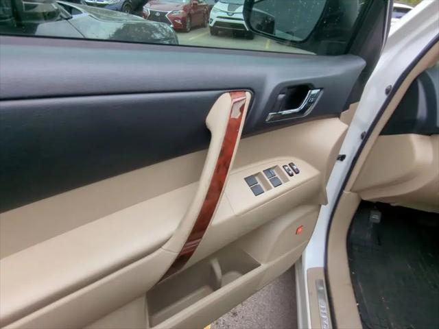 2013 Toyota Highlander Limited V6
