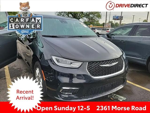 2024 Chrysler Pacifica Touring L for sale near Columbus, OH