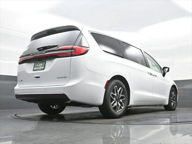 2027 Chrysler Pacifica Limited