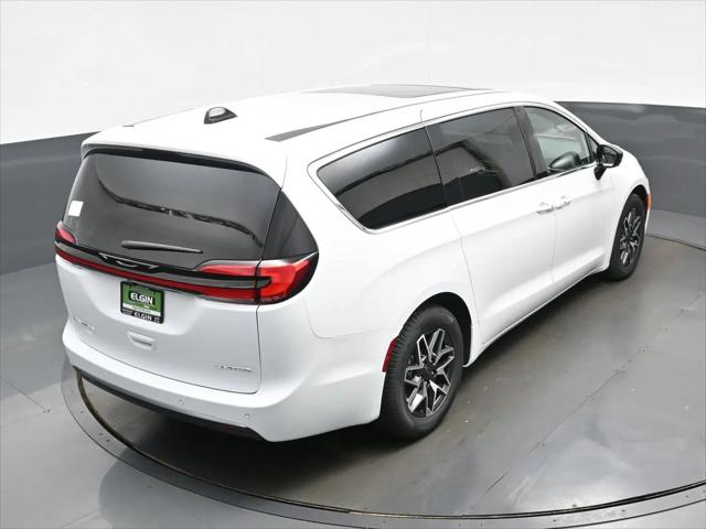 2027 Chrysler Pacifica Limited