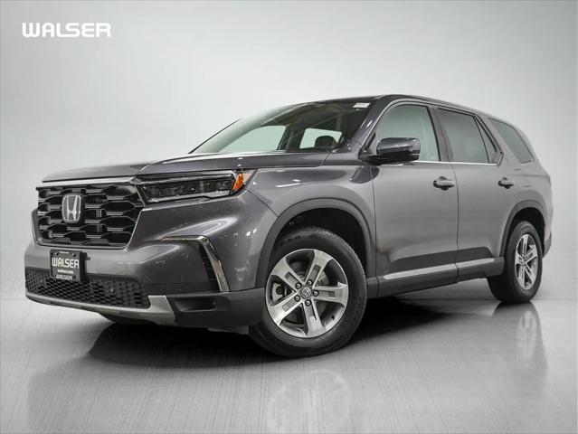 2025 Honda Pilot EX-L for sale in Burnsville, MN