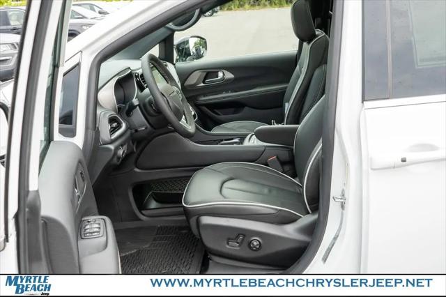 2027 Chrysler Pacifica Limited