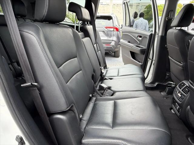2021 Honda Pilot 2WD Touring 8 Passenger