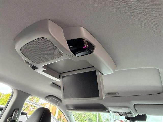 2021 Honda Pilot 2WD Touring 8 Passenger
