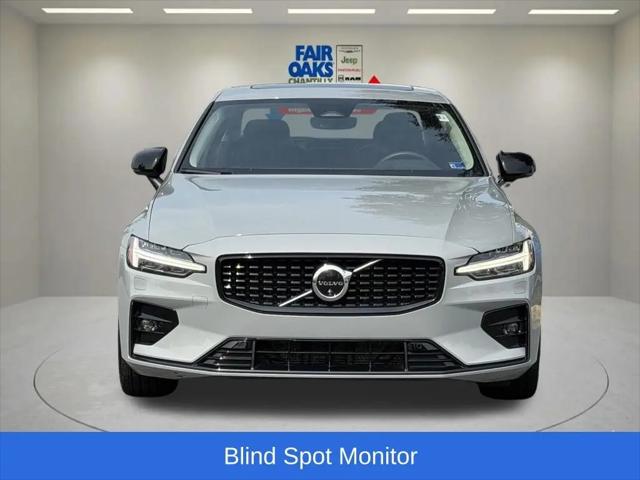 2025 Volvo S60 B5 Plus