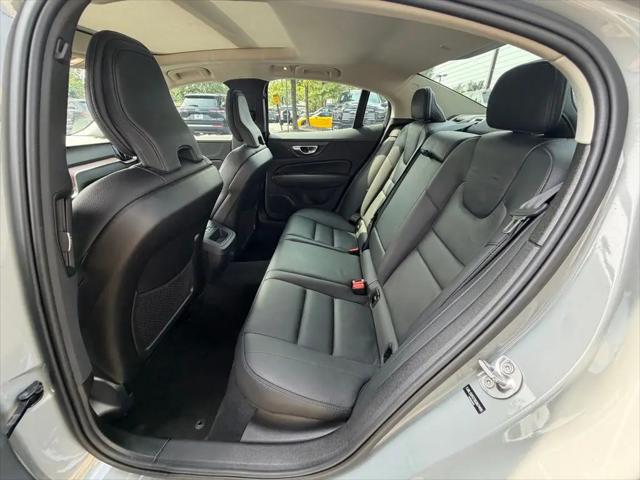 2025 Volvo S60 B5 Plus