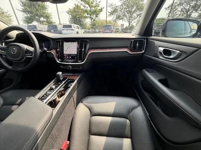 2025 Volvo S60 B5 Plus