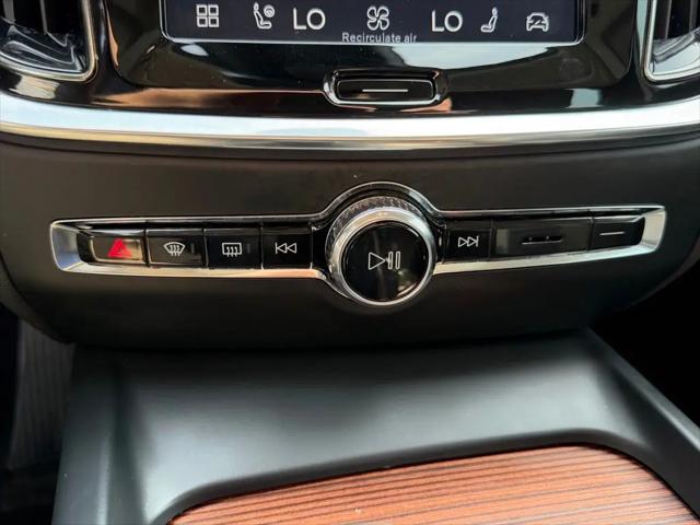 2025 Volvo S60 B5 Plus