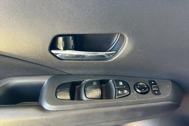 2021 Nissan Kicks SV Xtronic CVT