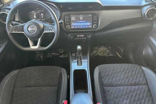 2021 Nissan Kicks SV Xtronic CVT