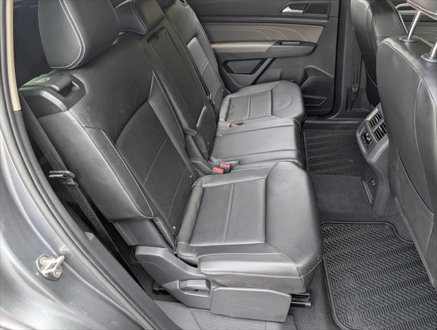 2023 Volkswagen Atlas 2.0T SE w/Technology