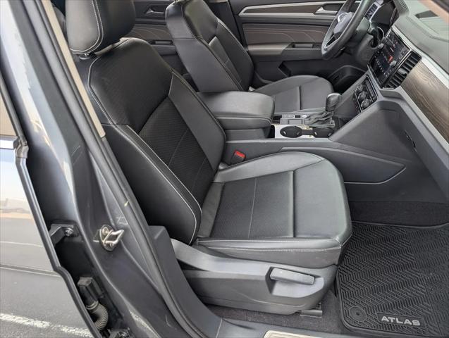 2023 Volkswagen Atlas 2.0T SE w/Technology
