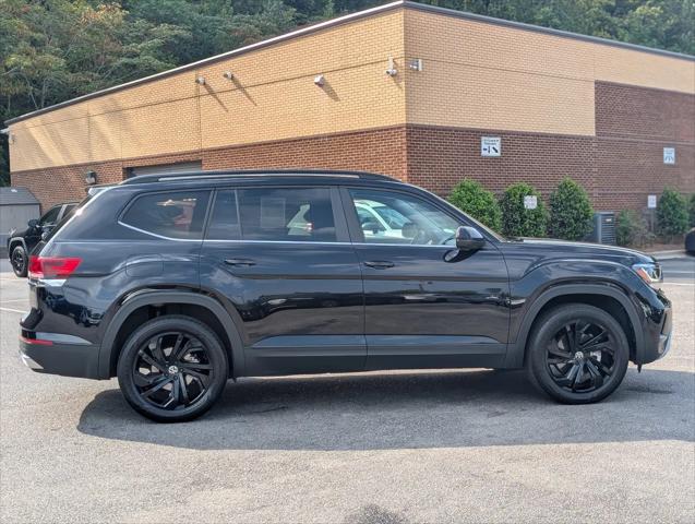 2023 Volkswagen Atlas 2.0T SE w/Technology