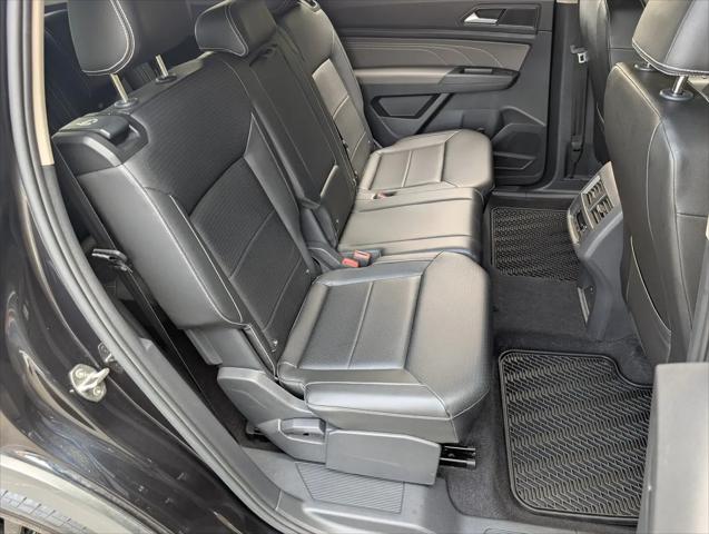2023 Volkswagen Atlas 2.0T SE w/Technology