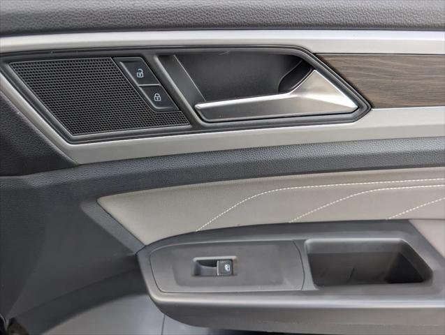 2023 Volkswagen Atlas 2.0T SE w/Technology