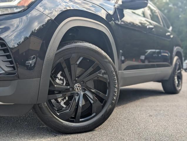 2023 Volkswagen Atlas 2.0T SE w/Technology