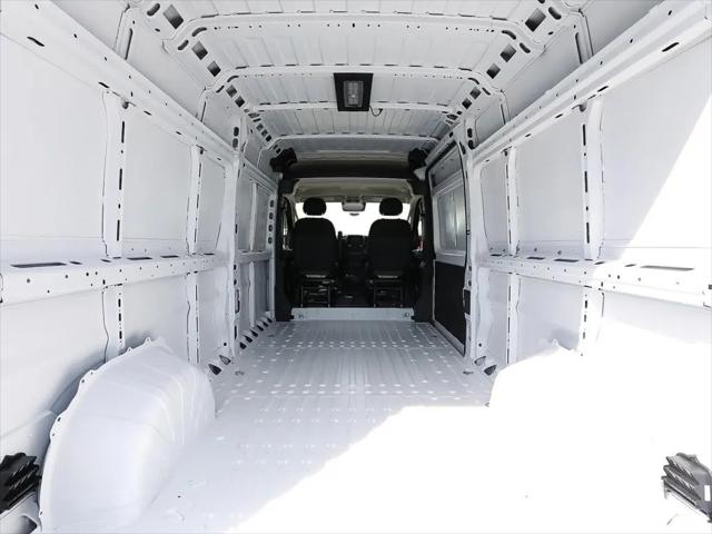 2026 Ram ProMaster 2500 Cargo Van Tradesman High Roof 159 WB w/Pass Seat