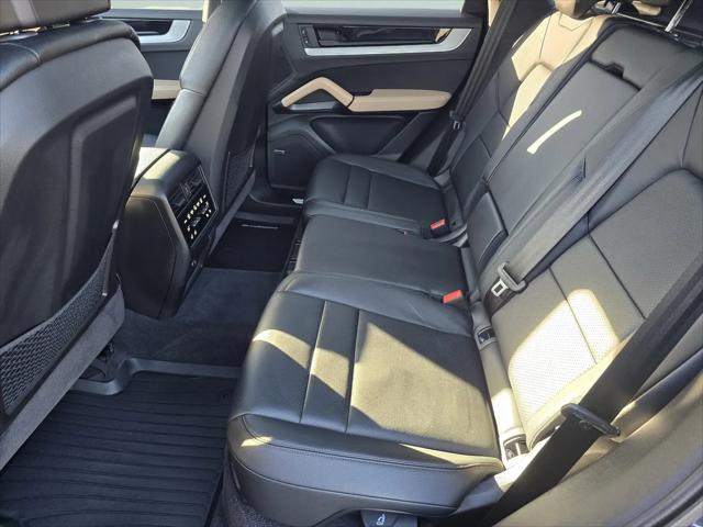 2024 Porsche Cayenne Cayenne